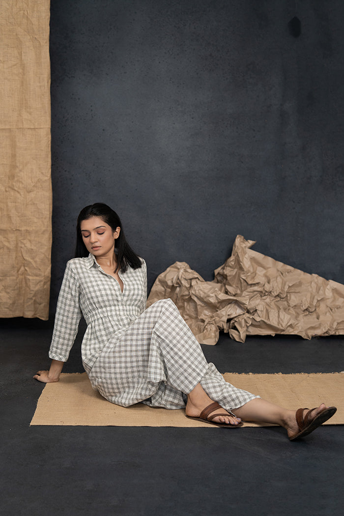 Handwoven Kala Cotton Olive Green Checkered Dhoti Set