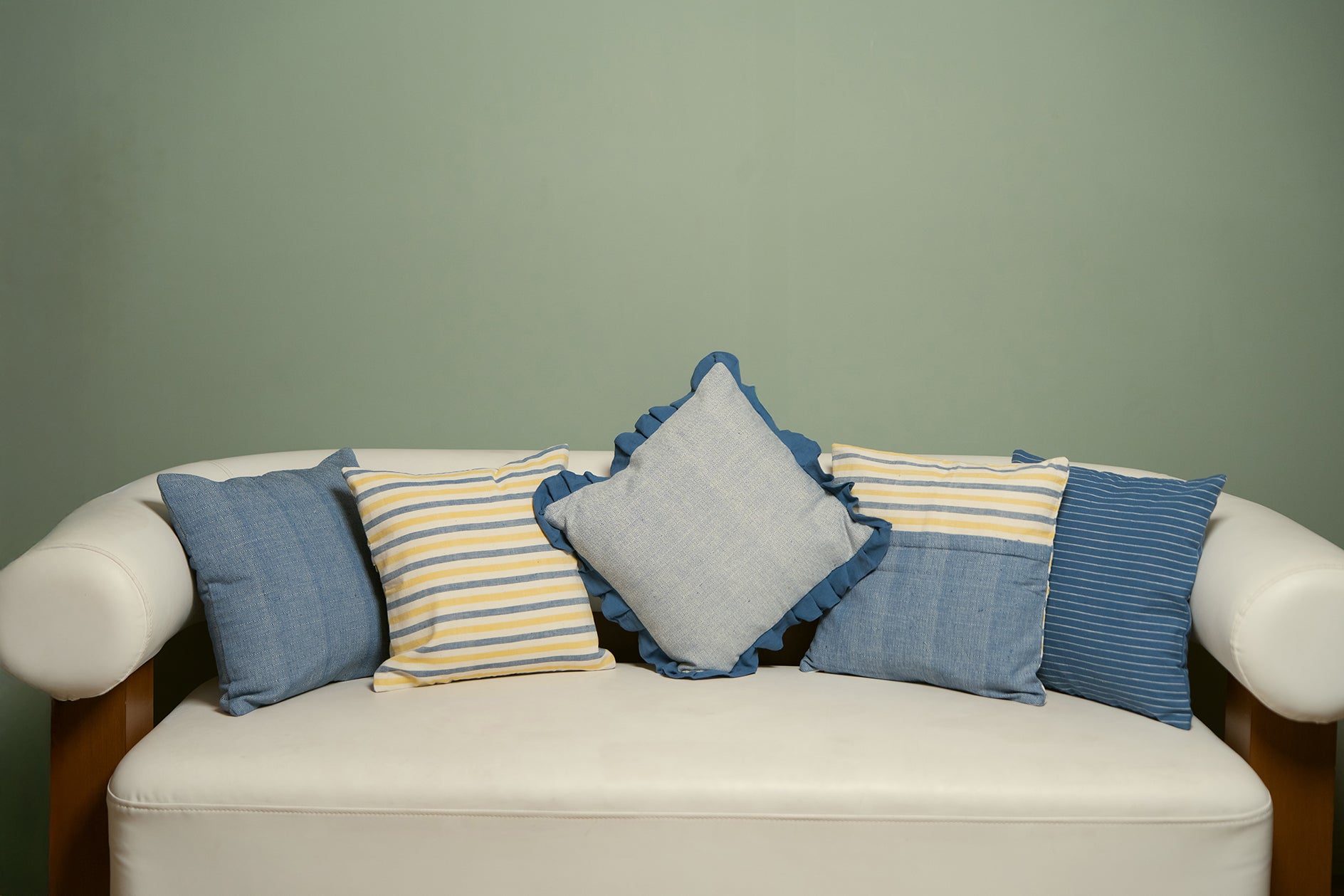 <p>Weaves for </p>Everyday Living