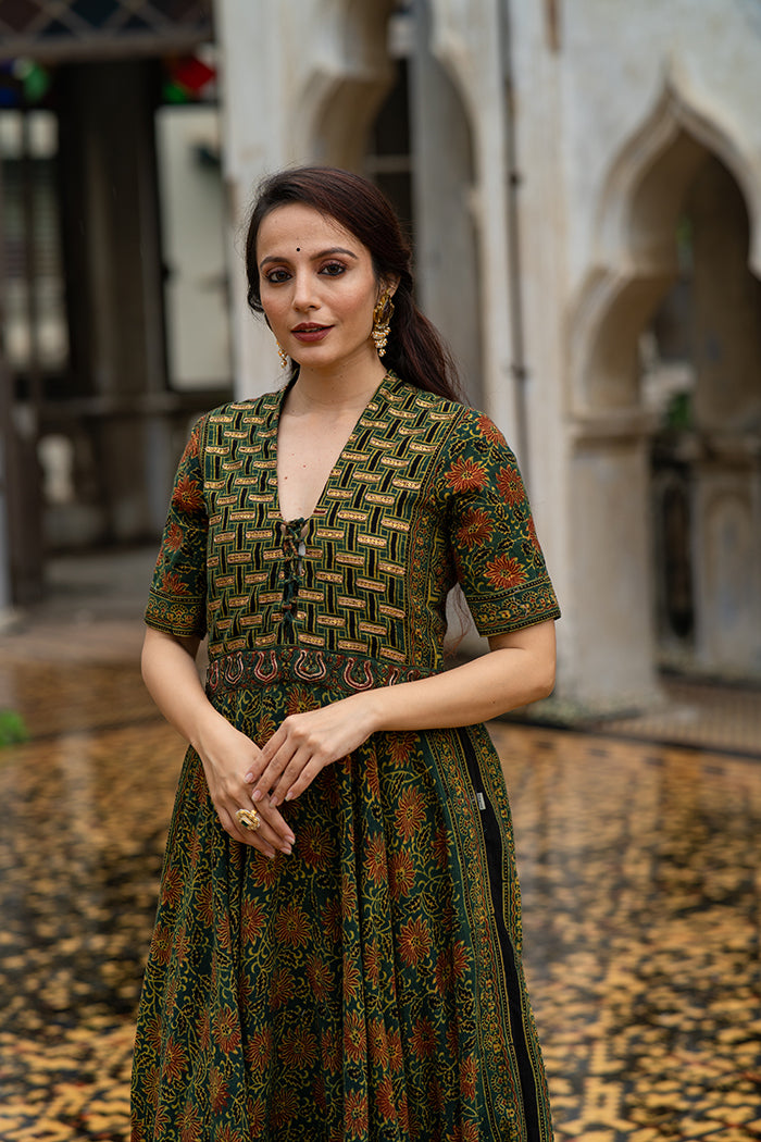 Phool Ajrakh Kurti