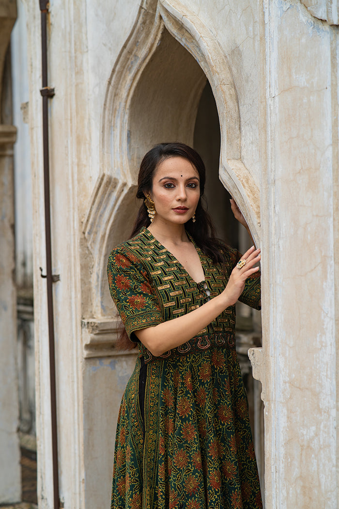 Phool Ajrakh Kurti